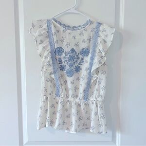 NWOT Blue Floral Ruffle Embroidered Scallop Blouse